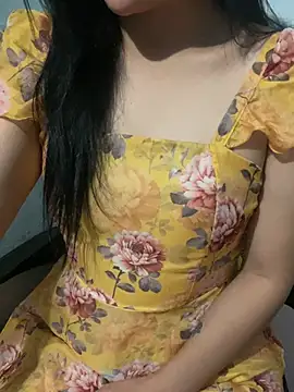 Snapshot of hotgirl-sexy chatting on April 21, 3:39 pm hotgirl-sexy online show from April 21, 3:39 pm