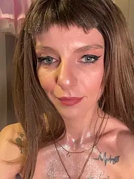 Snapshot of Olivia-Brooks chatting on February 8, 3:37 pm Olivia-Brooks online show from February 8, 3:37 pm