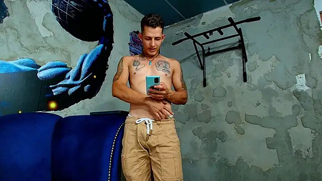  angel rivera online show from February 7, 11:30 pm