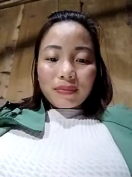 Ella-aa online show from February 18, 7:48 am