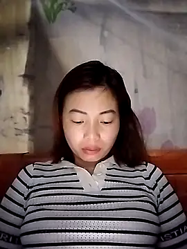 Ella-aa online show from March 21, 9:51 pm