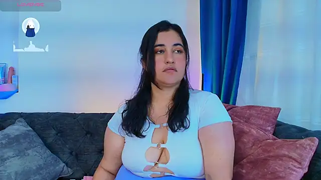 Snapshot of dani_vemom chatting on February 25, 7:45 pm dani vemom online show from February 25, 7:45 pm