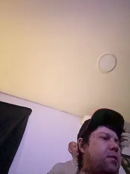 GabEthier online show from April 13, 1:44 am