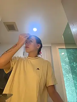 MiaTee online show from March 26, 2:17 am