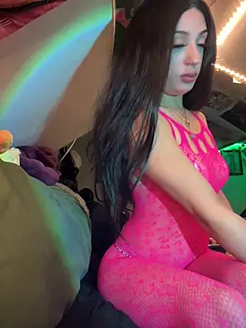 Snapshot of heluvsbabii chatting on February 4, 4:18 am heluvsbabii online show from February 4, 4:18 am