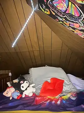 heluvsbabii online show from March 30, 8:26 am