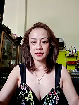 Snapshot of Baby-bigboobs2026 chatting on February 3, 6:51 am Baby-bigboobs2026 online show from February 3, 6:51 am