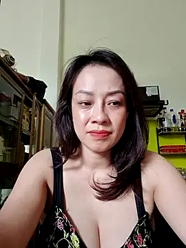Snapshot of Baby-bigboobs2026 chatting on June 27, 8:41 am Baby-bigboobs2026 online show from June 27, 8:41 am