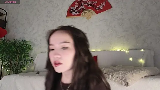 saya li11 online show from March 2, 5:42 pm