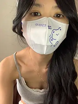 Snapshot of ShouSushi chatting on February 12, 8:42 am ShouSushi online show from February 12, 8:42 am