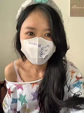 Snapshot of ShouSushi chatting on February 28, 6:47 am ShouSushi online show from February 28, 6:47 am