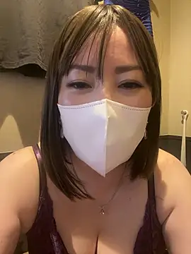 Mitsuco surflady online show from April 21, 1:39 pm