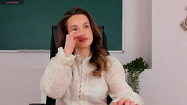 AlissaMilee online show from March 28, 3:06 am