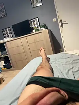 Snapshot of magicdickx21 chatting on June 21, 10:18 am magicdickx21 online show from June 21, 10:18 am