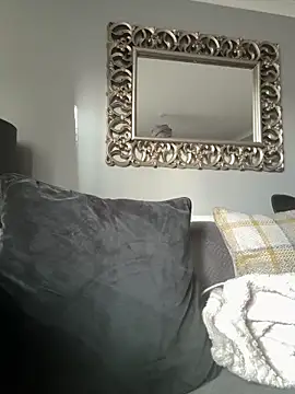 Milssweetx online show from March 30, 7:31 am