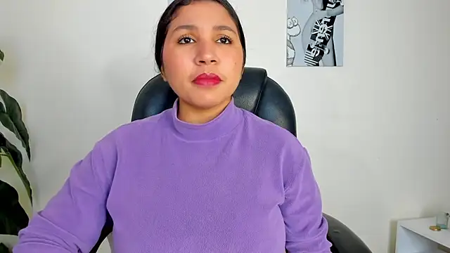 Victoria Rosee online show from February 4, 12:33 pm