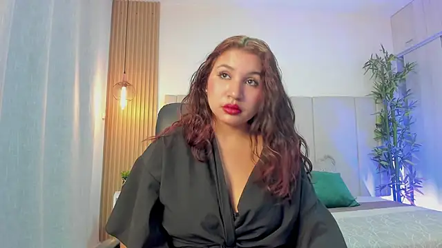 Victoria Rosee online show from June 30, 12:39 pm
