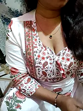 Snapshot of PARI51 chatting on February 27, 8:09 pm PARI51 online show from February 27, 8:09 pm