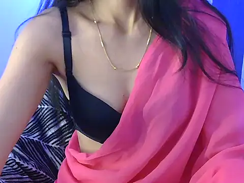 Snapshot of Qute_flora chatting on February 28, 7:04 pm Qute flora online show from February 28, 7:04 pm