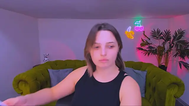 Snapshot of meowseduce chatting on February 9, 1:15 pm meowseduce online show from February 9, 1:15 pm