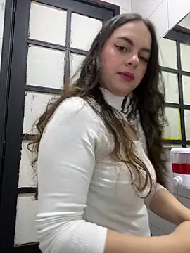 Snapshot of Annie_bonnie_ chatting on February 18, 11:39 am Annie bonnie online show from February 18, 11:39 am