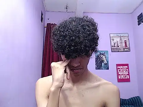 bigcock twinks online show from March 14, 4:51 am