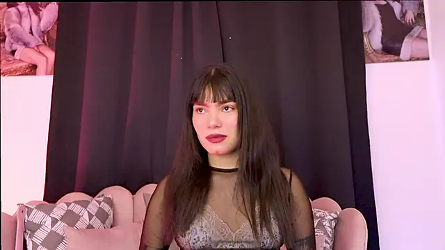 Snapshot of dakotacollins_ chatting on February 15, 5:20 pm dakotacollins online show from February 15, 5:20 pm