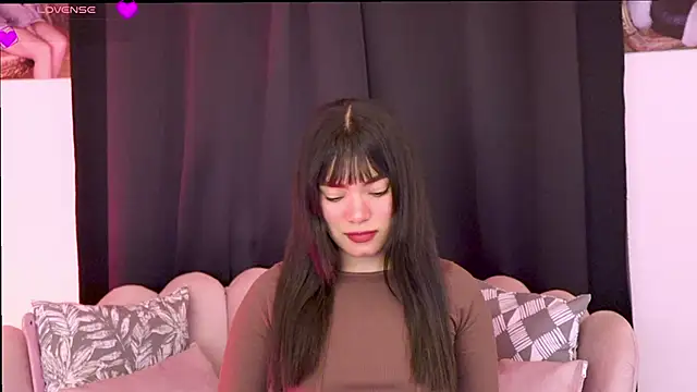 Snapshot of dakotacollins_ chatting on February 20, 12:51 am dakotacollins online show from February 20, 12:51 am