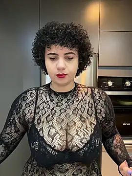 BabyChanntal online show from March 12, 1:28 pm