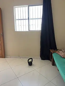 Renataalves online show from April 9, 1:05 pm