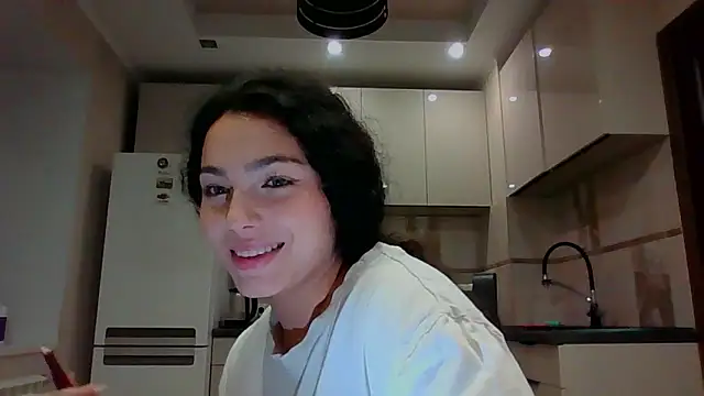 Dianasi online show from February 6, 2:09 pm