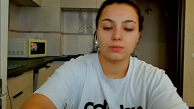 Dianasi online show from February 17, 10:45 am