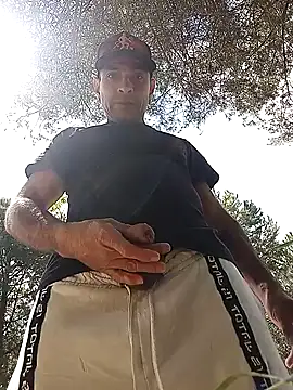 yoahotpetrafiery online show from April 13, 1:16 pm