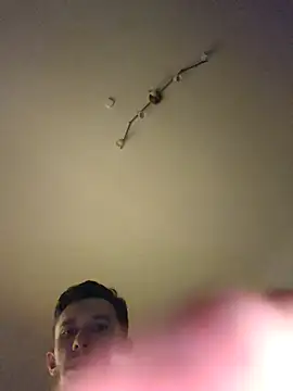 Snapshot of editke chatting on March 11, 10:49 pm editke online show from March 11, 10:49 pm