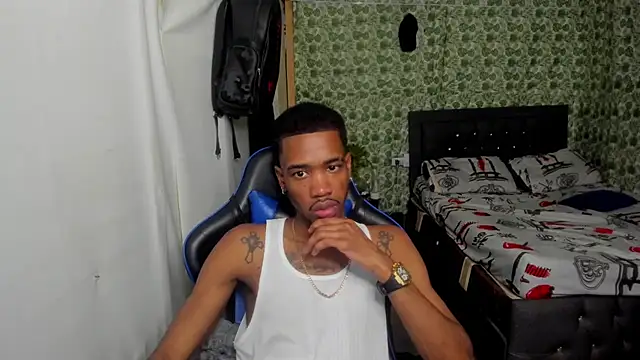Snapshot of Kofi_exotic_2 chatting on July 3, 7:31 pm Kofi exotic 2 online show from July 3, 7:31 pm