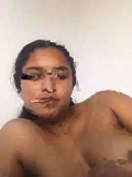 LiaRose- online show from March 25, 9:10 pm