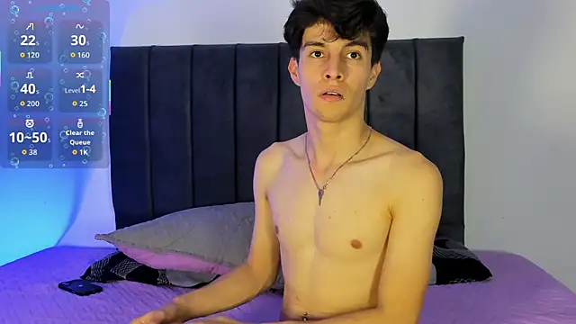 axxxel twink online show from April 13, 1:33 am