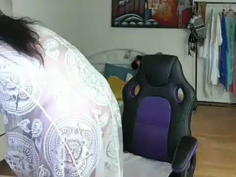 Sylly online show from February 27, 12:13 pm