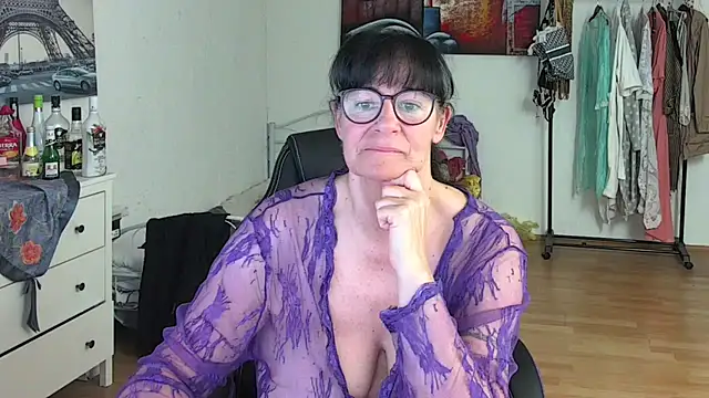 Sylly online show from March 21, 3:02 pm