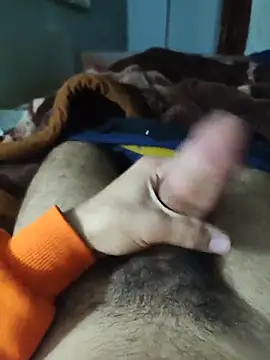 amirMohamed58 online show from February 27, 7:47 pm