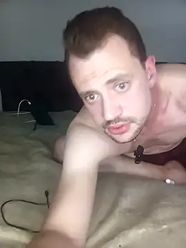 Snapshot of moannapozzy chatting on February 9, 4:05 am moannapozzy online show from February 9, 4:05 am