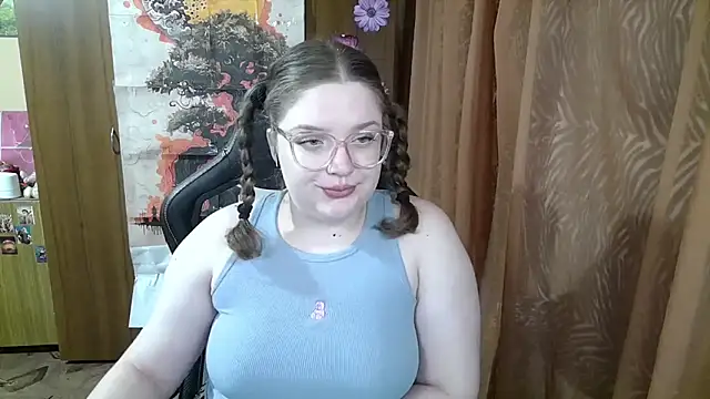 Teasing Dora online show from March 17, 7:44 am