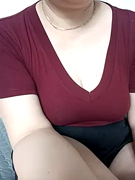 Ladyly99 online show from March 30, 6:58 am