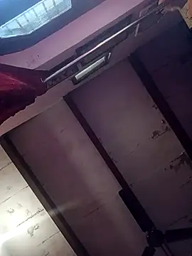 Snapshot of Alka_sexy56 chatting on February 26, 7:40 am Alka sexy56 online show from February 26, 7:40 am