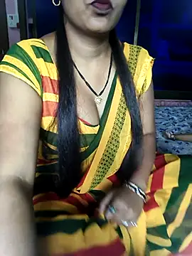 Snapshot of Alka_sexy56 chatting on February 28, 9:54 am Alka sexy56 online show from February 28, 9:54 am