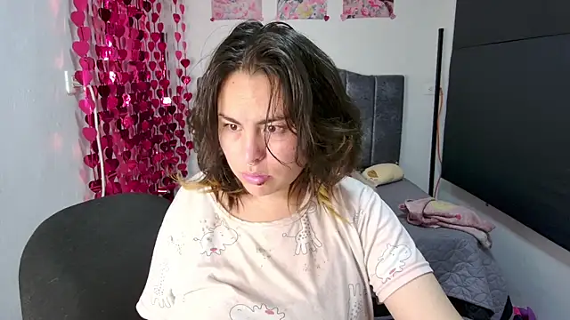 Kennya Rodriguez online show from February 13, 12:24 am