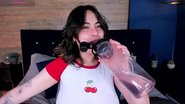 Kennya Rodriguez online show from March 4, 8:02 am