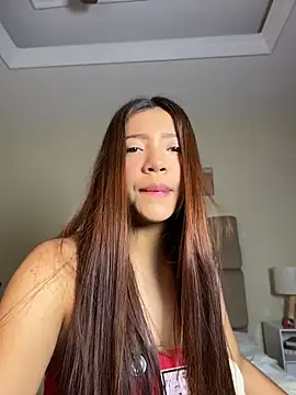 Snapshot of Pushaina__1 chatting on July 10, 4:17 am Pushaina 1 online show from July 10, 4:17 am