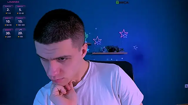 Snapshot of neo_raze chatting on March 12, 7:53 pm neo raze online show from March 12, 7:53 pm