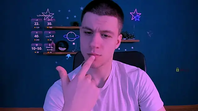 Snapshot of neo_raze chatting on March 15, 7:53 pm neo raze online show from March 15, 7:53 pm